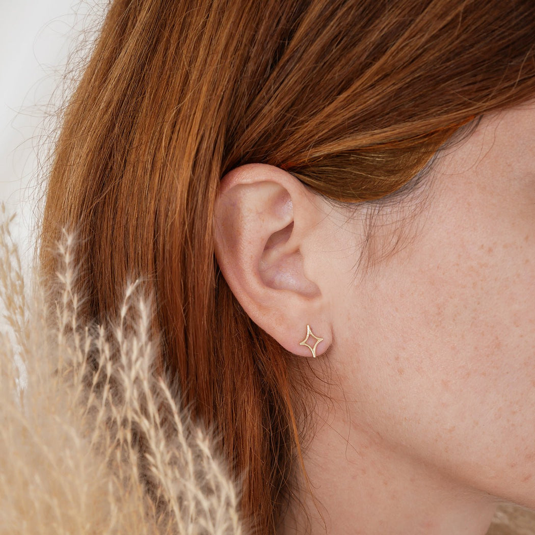 Star Earrings - Gold - Camillette